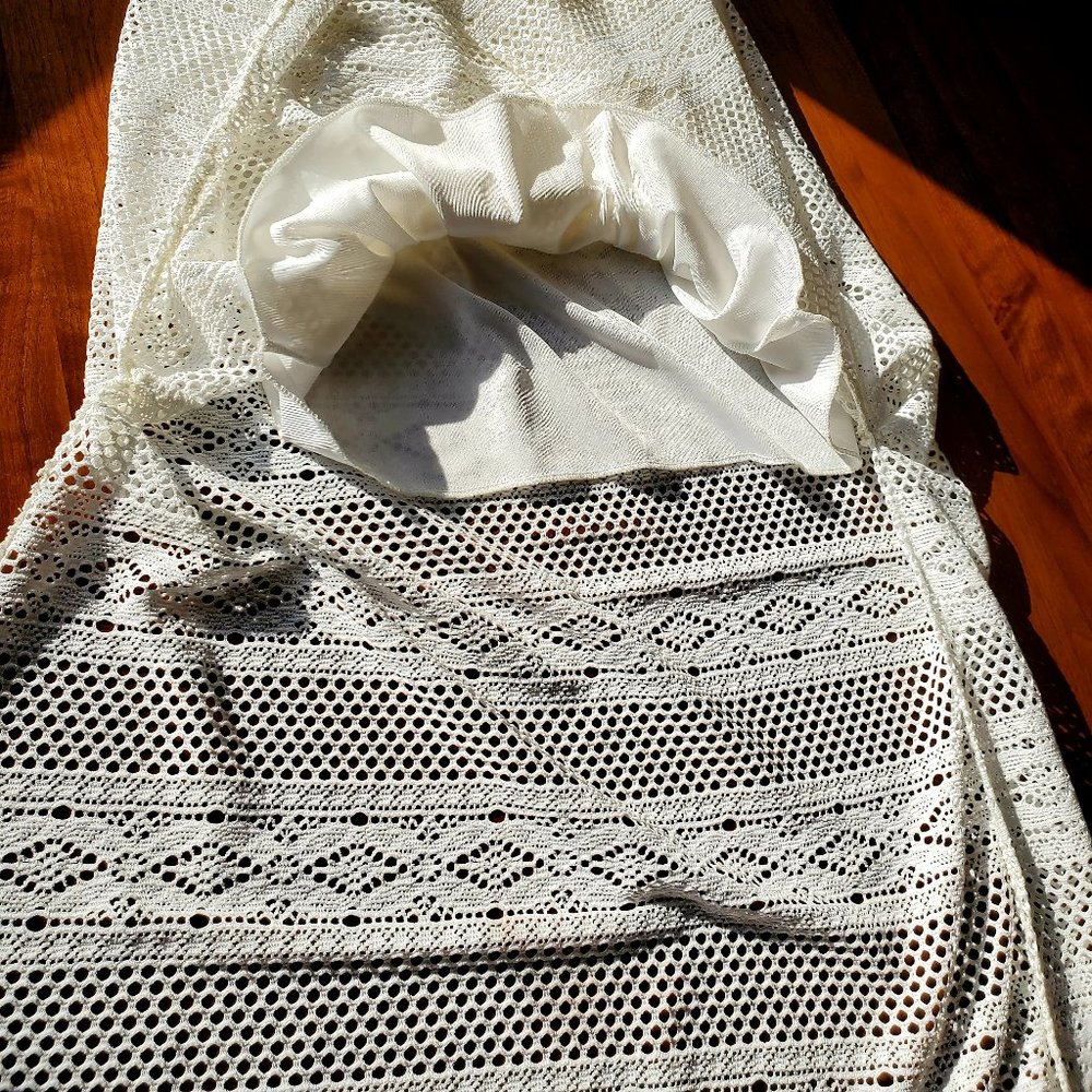 🆕️ 👰🏻 NWOT White Lace Double High-Slit Dress - Picture 4 of 6